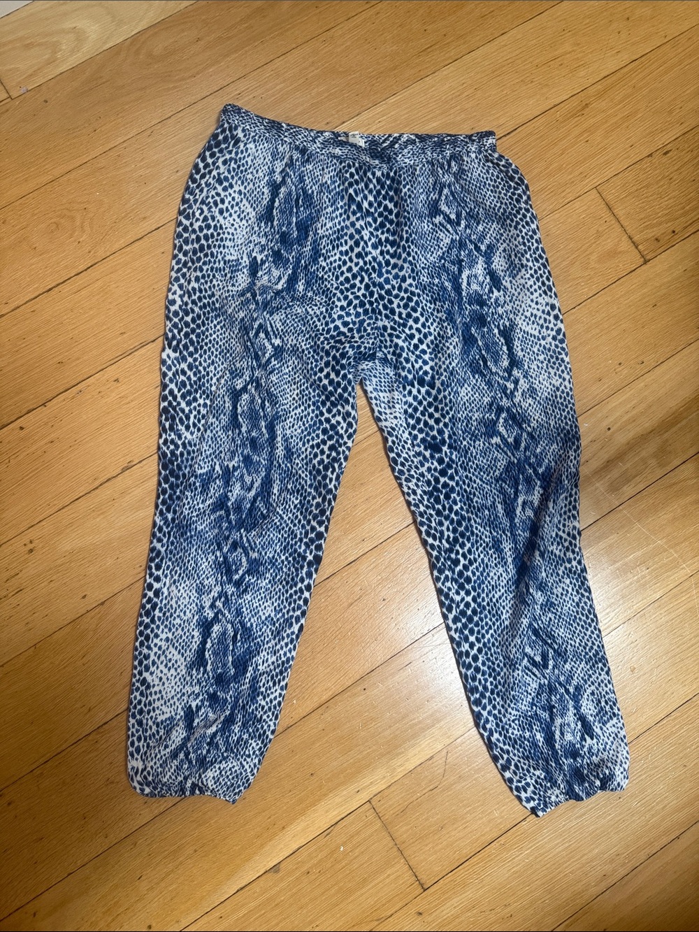 Soft Joie Blue Snake Print Jogger Pants